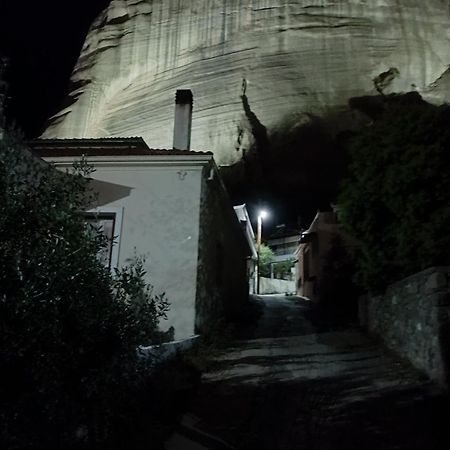 Meteora'S Nest Apartment Калампака Екстериор снимка